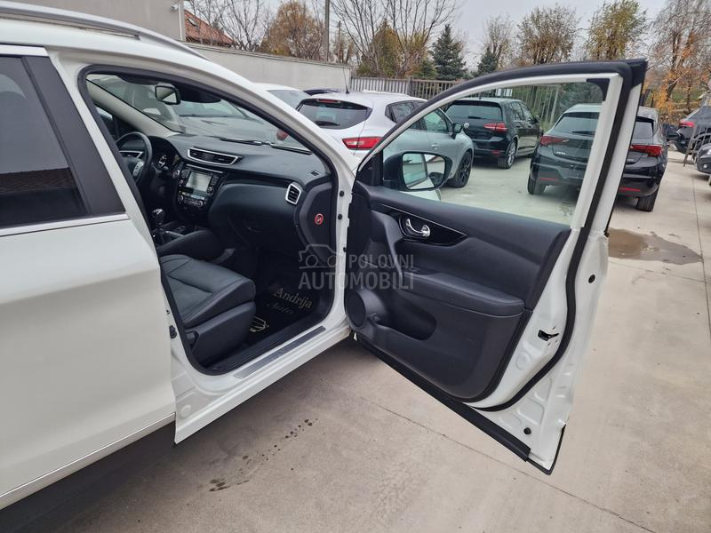 Nissan Qashqai TECNA P E R L A BELA