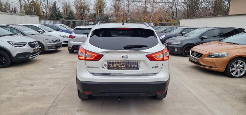 Nissan Qashqai TECNA P E R L A BELA