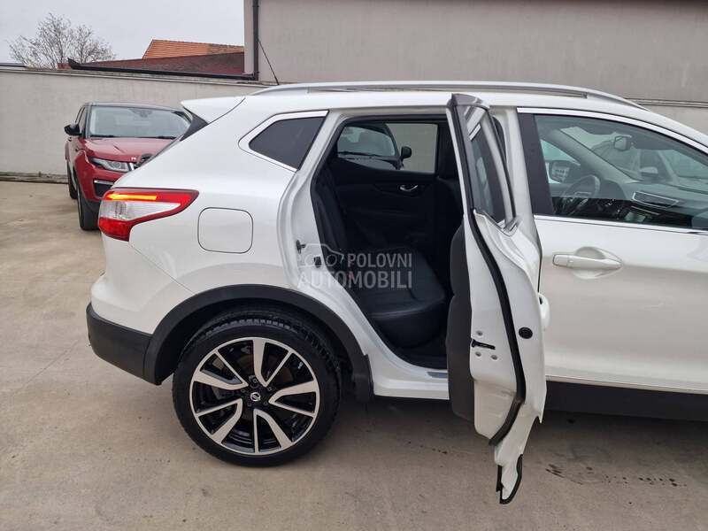 Nissan Qashqai TECNA P E R L A BELA