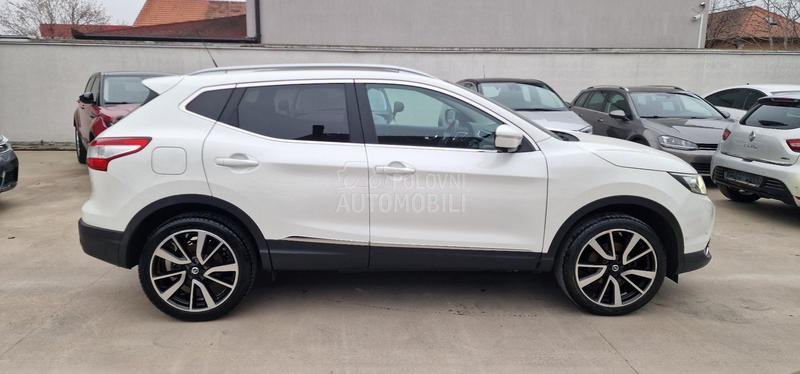 Nissan Qashqai TECNA P E R L A BELA