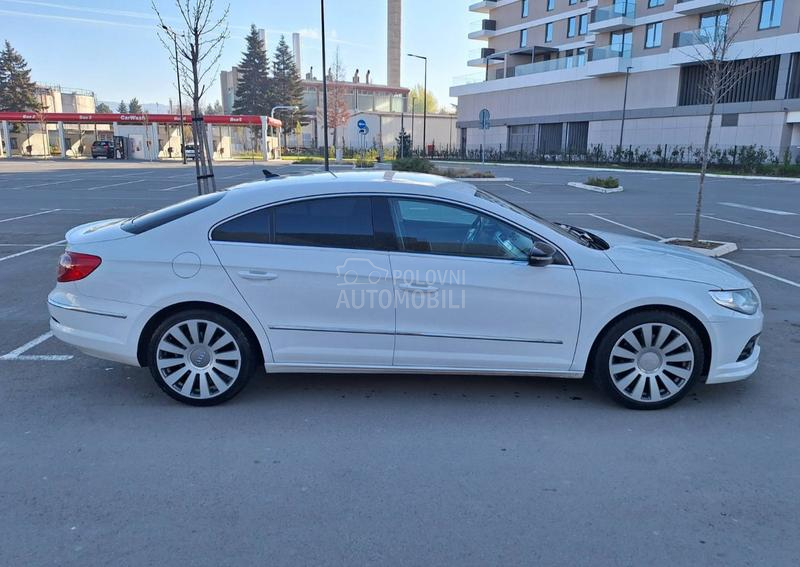 Volkswagen Passat CC 2.0tdi