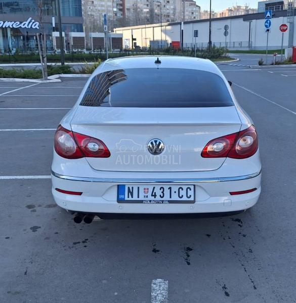 Volkswagen Passat CC 2.0tdi