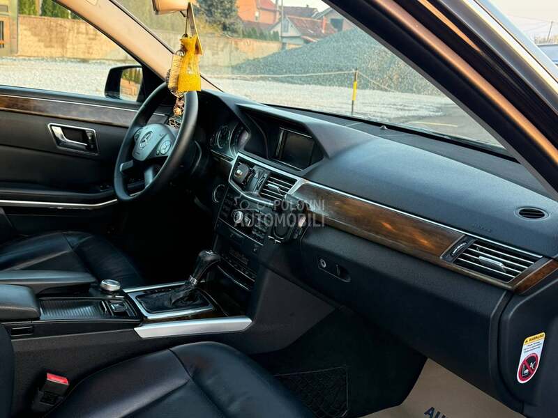 Mercedes Benz E 200 CDI BESPREK0RAN REG