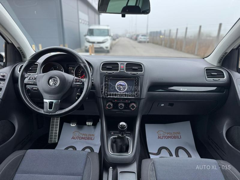 Volkswagen Golf 6 1.6 TDI / NAV / LED