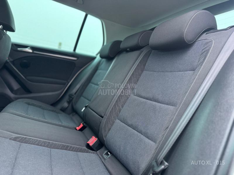 Volkswagen Golf 6 1.6 TDI / NAV / LED