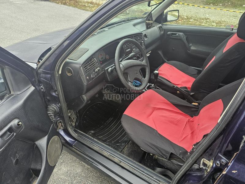 Volkswagen Golf 3 