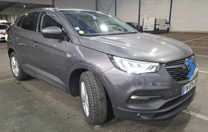 Opel Grandland X MATRIX FAROVI