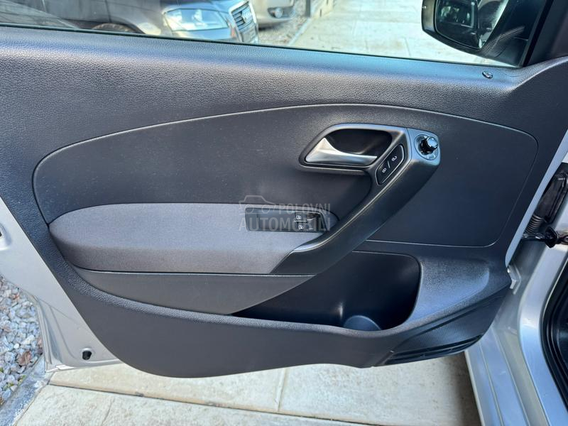 Volkswagen Polo 1.2TDI COMFORTLINE