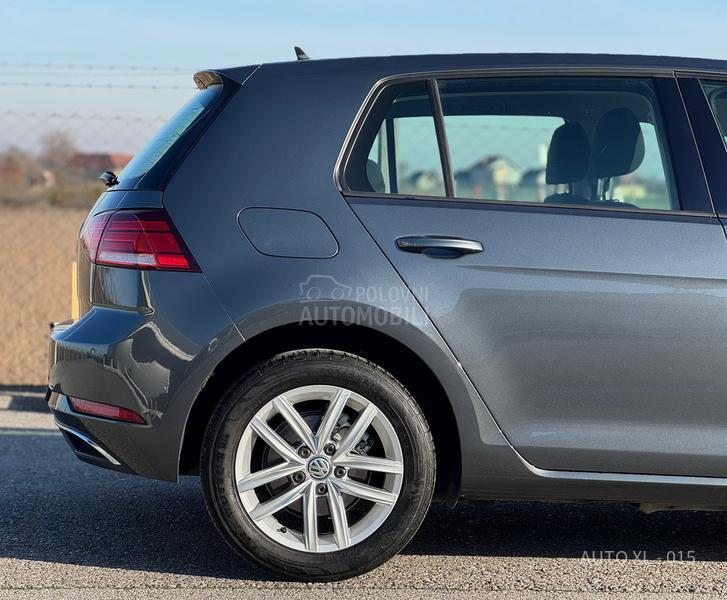 Volkswagen Golf 7 1.4 TSI // CNG