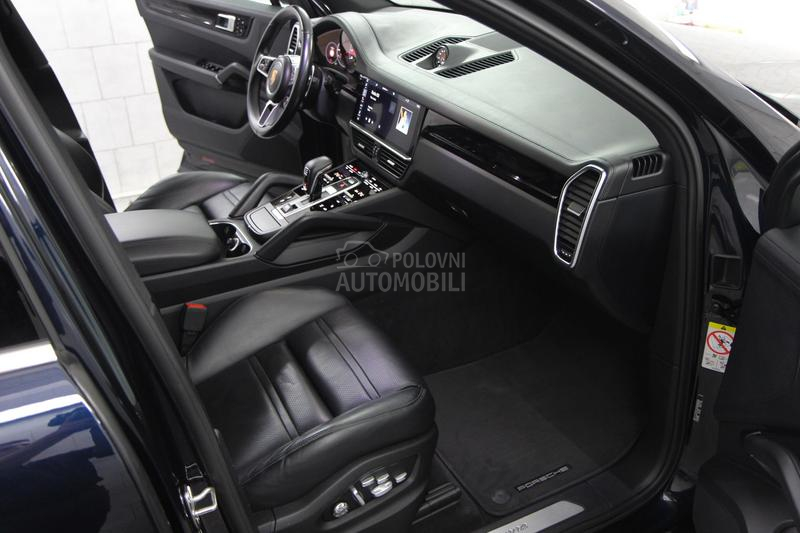 Porsche Cayenne 3.0 V6