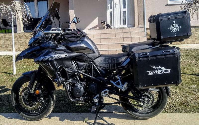 Benelli TRK 502X