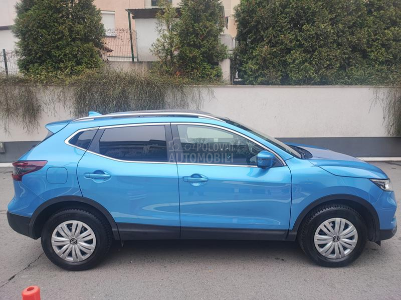 Nissan Qashqai 1.3DIG160 N-Connecta