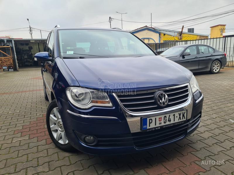 Volkswagen Touran HIGHLINE