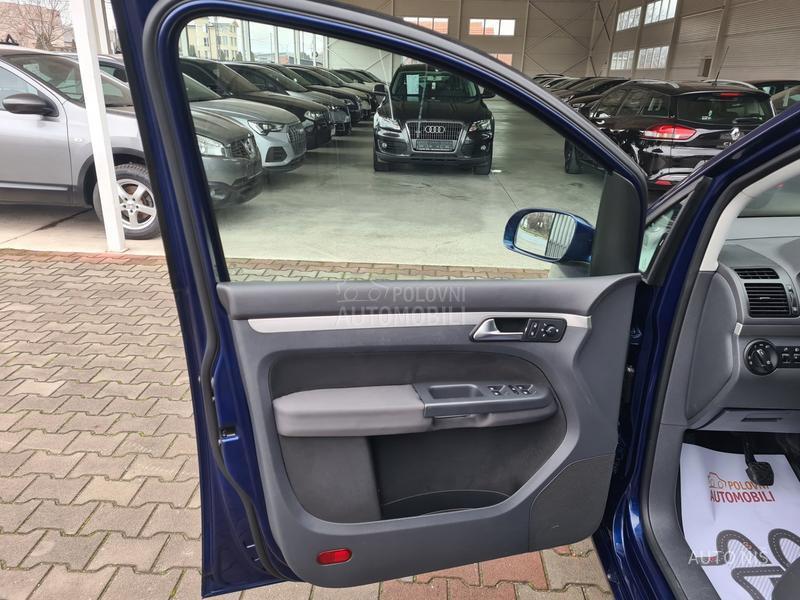 Volkswagen Touran HIGHLINE