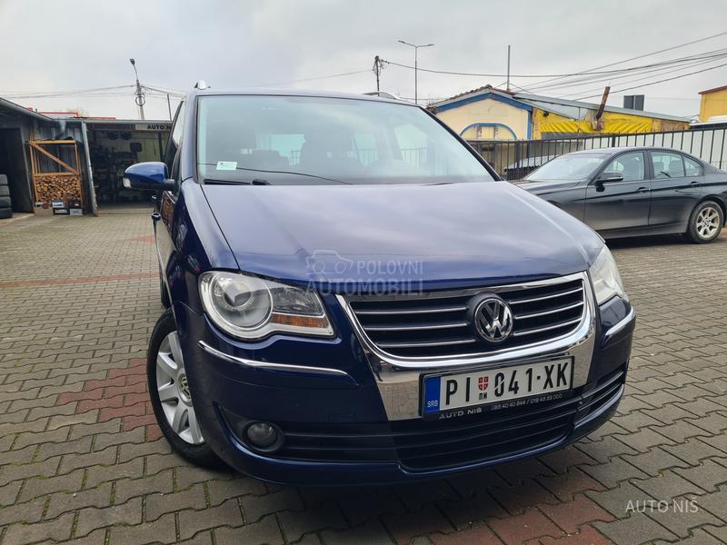 Volkswagen Touran HIGHLINE