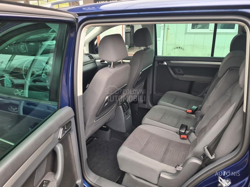 Volkswagen Touran HIGHLINE