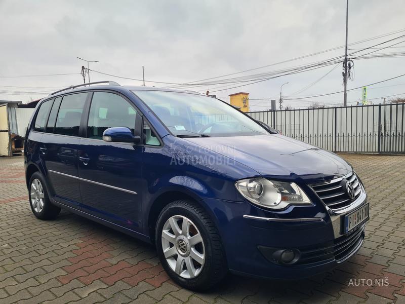 Volkswagen Touran HIGHLINE