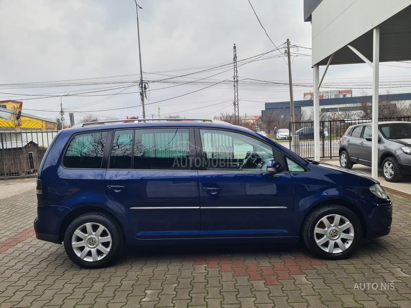 Volkswagen Touran HIGHLINE