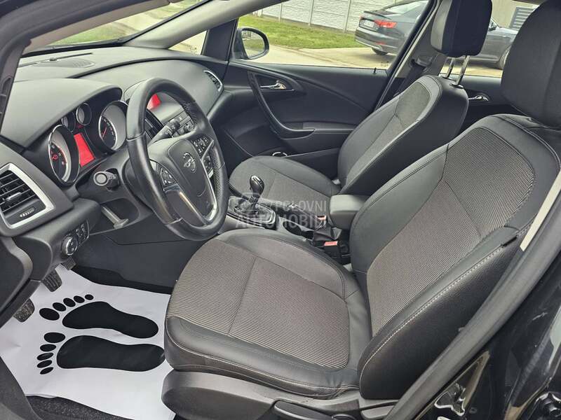 Opel Astra J //COSMO