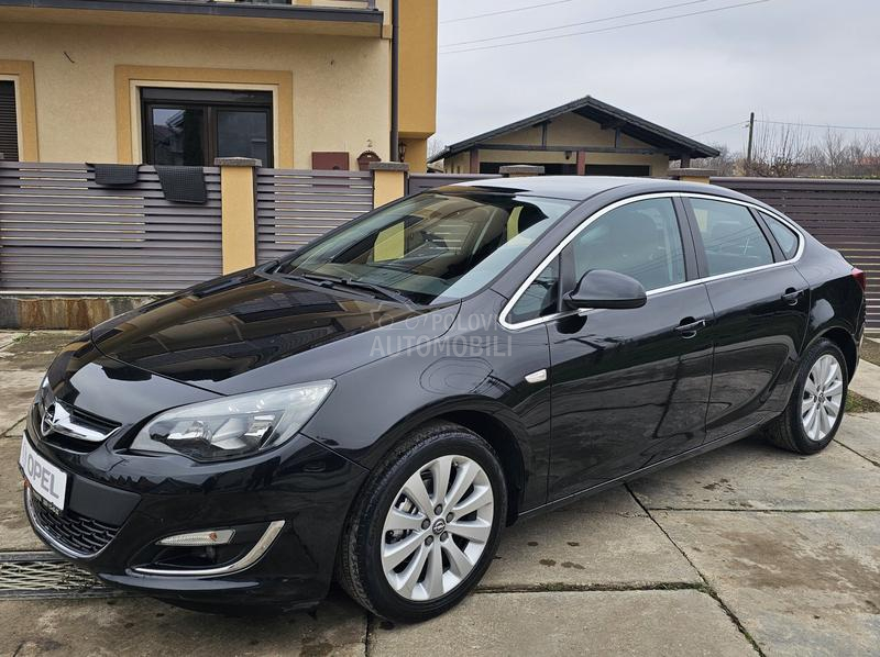 Opel Astra J //COSMO