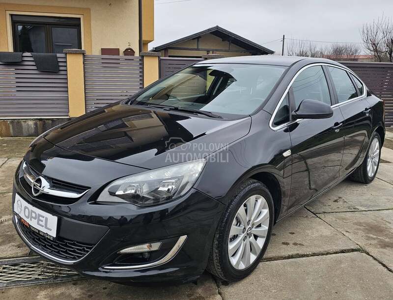 Opel Astra J //COSMO