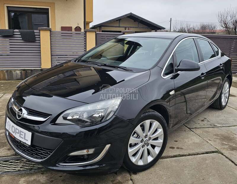 Opel Astra J //COSMO