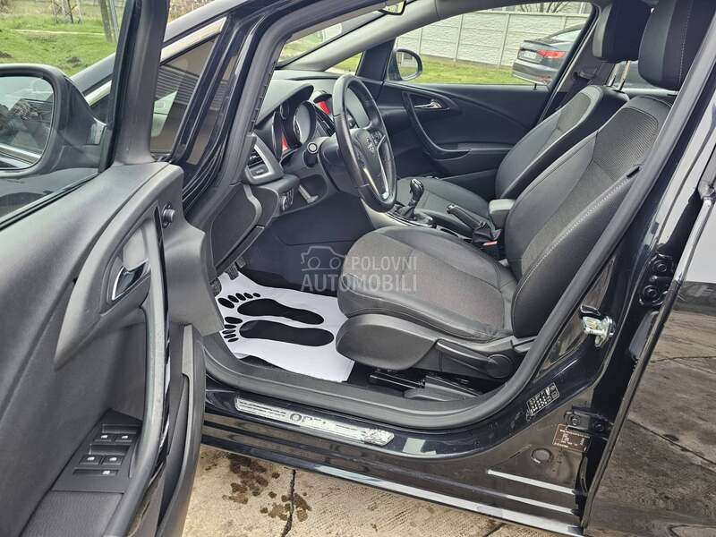 Opel Astra J //COSMO