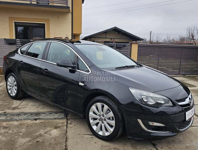 Opel Astra J //COSMO