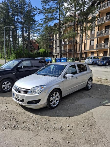 Opel Astra H 