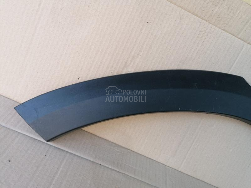 Zadnja desna lajsna ruba