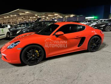 Porsche 718 Cayman