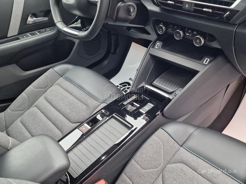 Citroen C4 1.5eHDI/SHINE