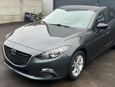 Mazda 3 1.5b SkYactive