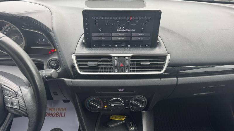 Mazda 3 1.5b SkYactive