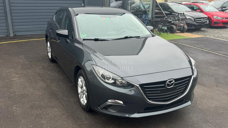 Mazda 3 1.5b SkYactive