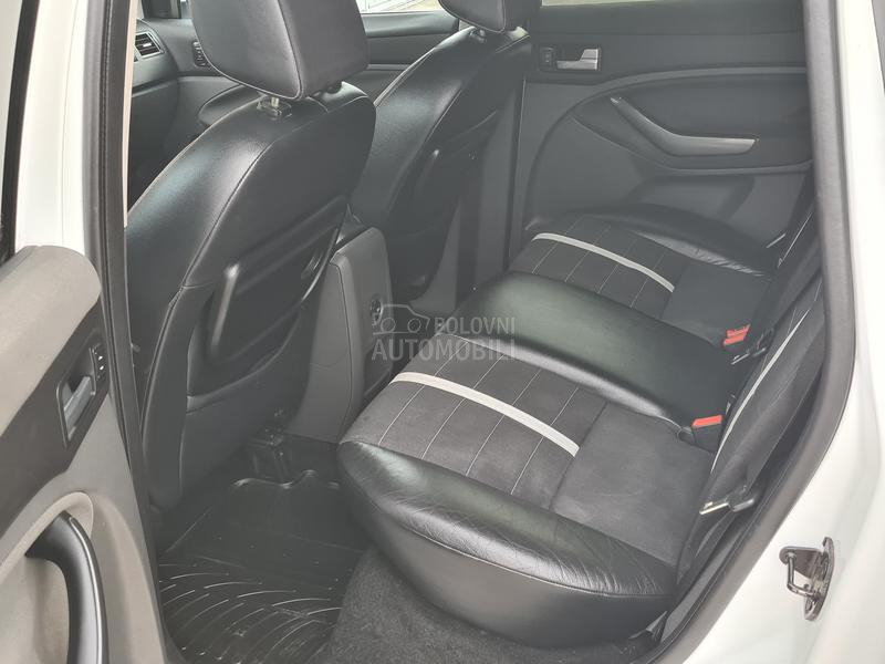 Ford Kuga 2.0tdci 4x4 TITANIUM