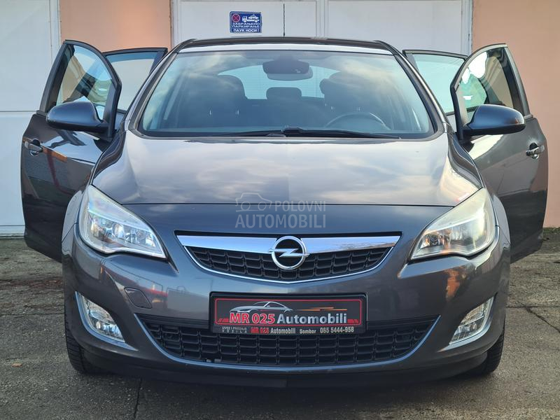 Opel Astra J 1.7cdti ENJOY