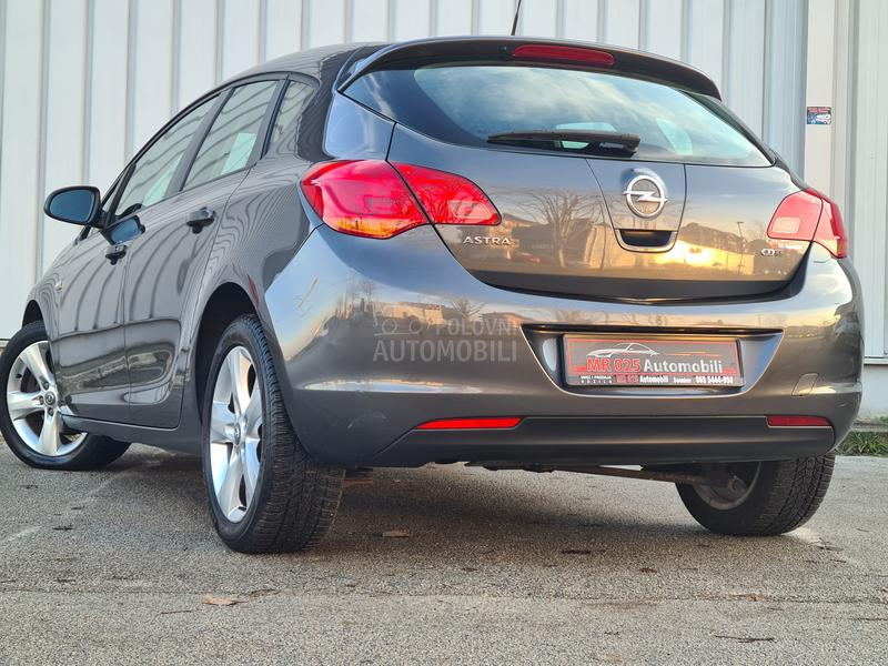 Opel Astra J 1.7cdti ENJOY