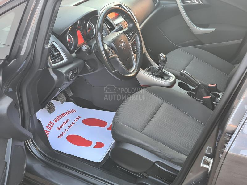 Opel Astra J 1.7cdti ENJOY