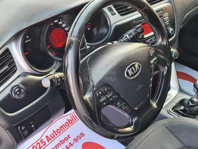 Kia cee`d sw 1.6crdi Champion