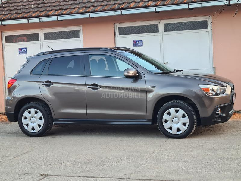 Mitsubishi ASX 1.8DI-D 4x4 PAANORAM