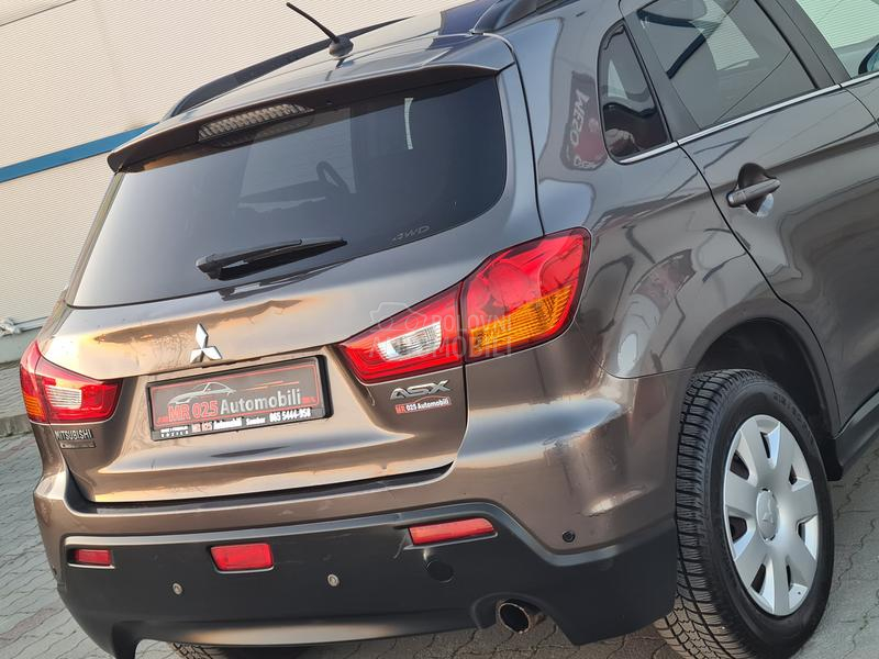 Mitsubishi ASX 1.8DI-D 4x4 PAANORAM