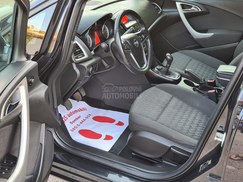 Opel Astra J 1.7cdti ACTIVE