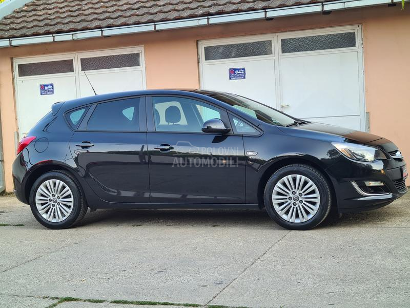 Opel Astra J 1.7cdti ACTIVE