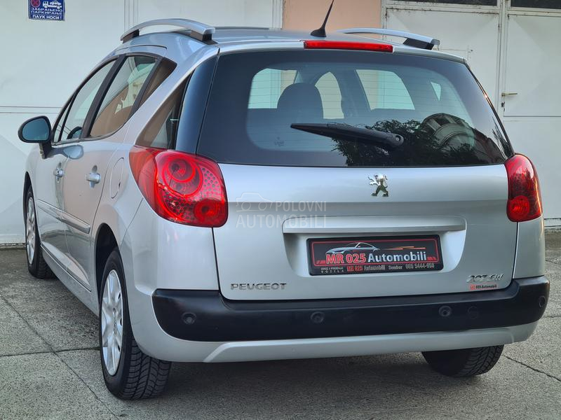 Peugeot 207 1.6hdi PAANORAMA