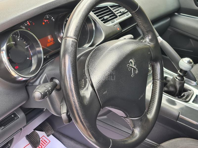 Peugeot 3008 1.6hdi NAAVIGACIJA