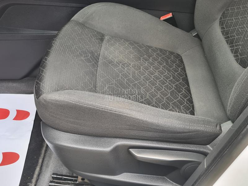 Peugeot 3008 1.6hdi NAAVIGACIJA