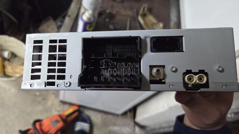 Baza multimedije MMI sistem