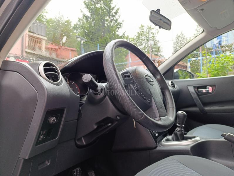 Nissan Qashqai 1.5 DCI