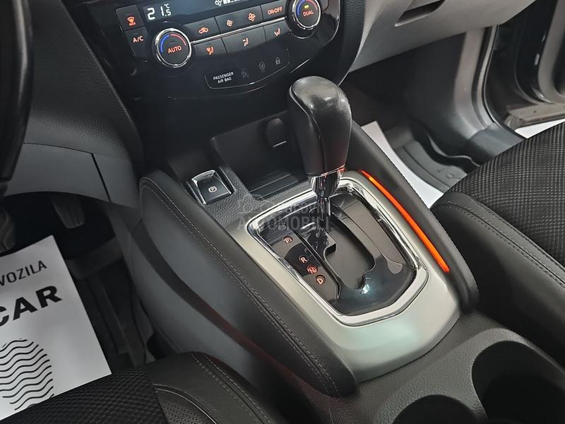 Nissan Qashqai TEKNA/AUTO